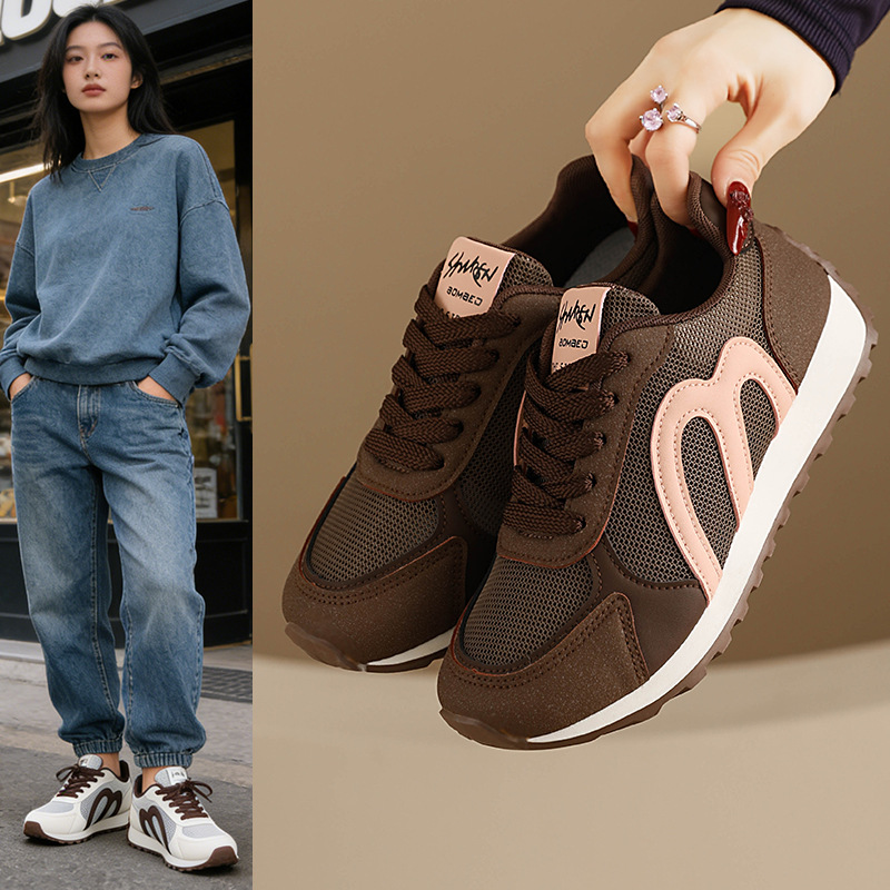 Running Shoes Women - รองเท้าวิ่งตาข่ายสำหรับผู้หญิง รุ่นซัมเมอร์ 2026 ระบายอากาศได้ดี สวมใส่สบาย เหมาะสำหรับกีฬาและกิจกรรมทั่วไป