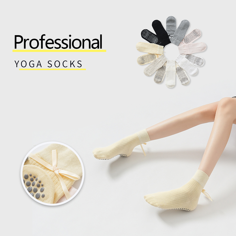 Sports Socks - ถุงเท้าโยคะลายโบว์น่ารักสำหรับสาวๆ ถุงเท้ากีฬาพิลาทิสแฟชั่นหวานๆ ป้องกันการลื่นไถลอย่างมืออาชีพ ถุงเท้าผ้าฝ้ายระบายอากาศสำหรับผู้หญิง เหมาะเป็นของขวัญ