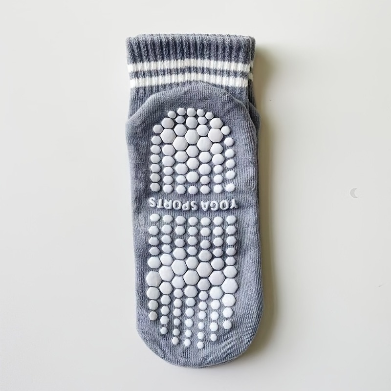 1/5 คู่ถุงเท้าโยคะซิลิโคนกันลื - Sports Socks บทวิจารณ์และราคา