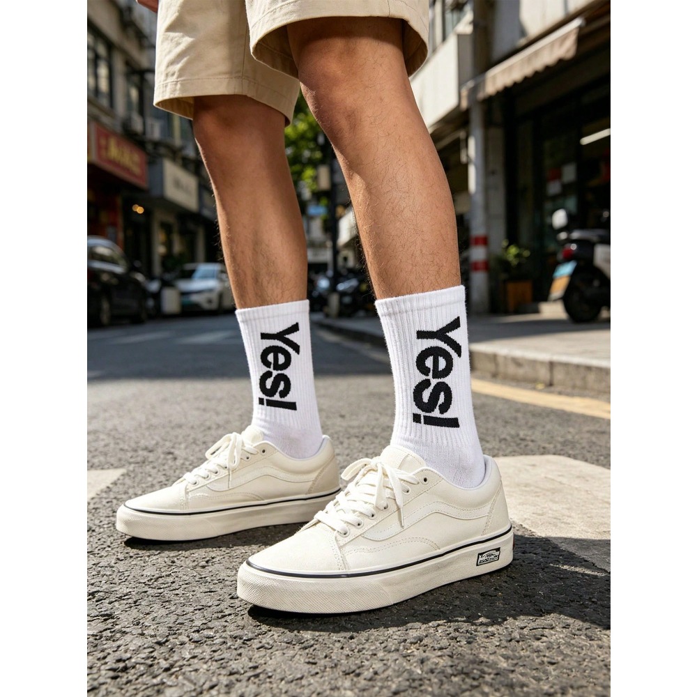 ถุงเท้าลายตัวอักษรเรืองแสง 1/4 - Sports Socks บทวิจารณ์และราคา